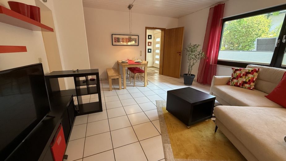 Komplett modernisierte 2-Raum-Wohnung f&uuml;r 1 Person