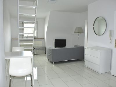 Pempelfort: 2 Zimmer-Maisonette-Apartment
