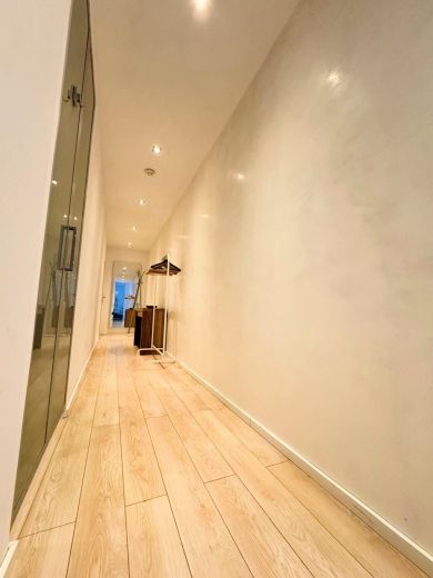 Unterbilk: Supersch&ouml;ne Wohnung mit Balkon in Top-Lage