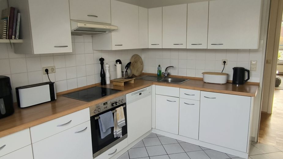 Helle 2,5 Zi. Dachwohnung in Gerresheim