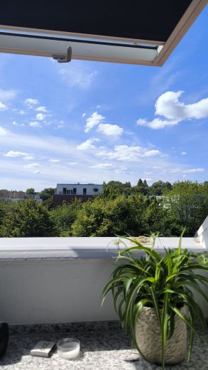 Helle 2,5 Zi. Dachwohnung in Gerresheim