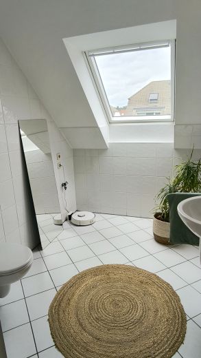 Helle 2,5 Zi. Dachwohnung in Gerresheim