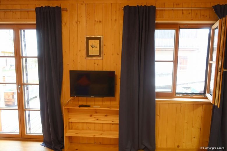 Gem&uuml;tliches Apartment mit Terrasse im Holzhaus - Baiernrain bei Otterfing