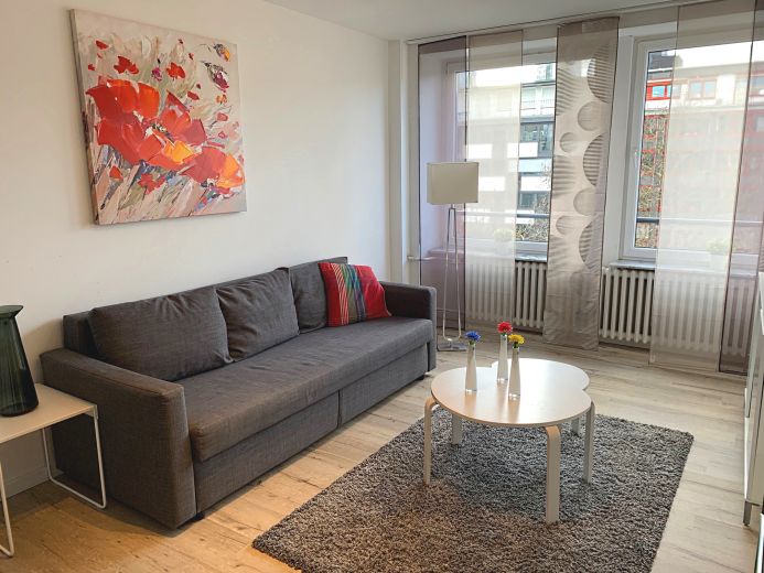 N&auml;he K&Ouml;: Moderne 2-Zimmer Wohnung mit 2 Balkonen