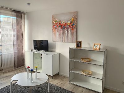 N&auml;he K&Ouml;: Moderne 2-Zimmer Wohnung mit 2 Balkonen