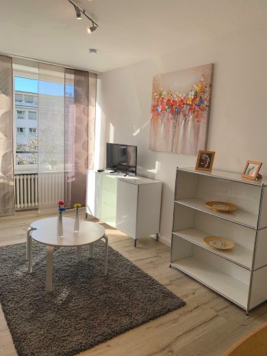 N&auml;he K&Ouml;: Moderne 2-Zimmer Wohnung mit 2 Balkonen