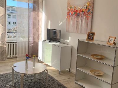 N&auml;he K&Ouml;: Moderne 2-Zimmer Wohnung mit 2 Balkonen