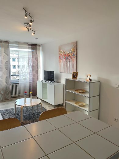 N&auml;he K&Ouml;: Moderne 2-Zimmer Wohnung mit 2 Balkonen