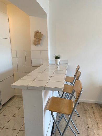 N&auml;he K&Ouml;: Moderne 2-Zimmer Wohnung mit 2 Balkonen