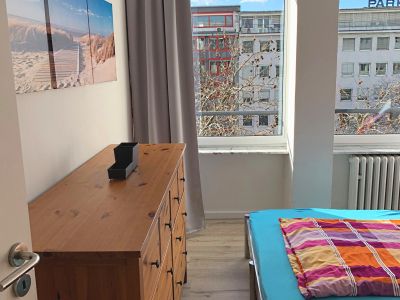 N&auml;he K&Ouml;: Moderne 2-Zimmer Wohnung mit 2 Balkonen