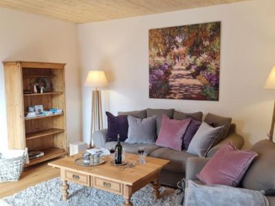 M&ouml;blierte 3,5-Zimmer-Wohnung mit Balkon in Bernau am Chiemsee
