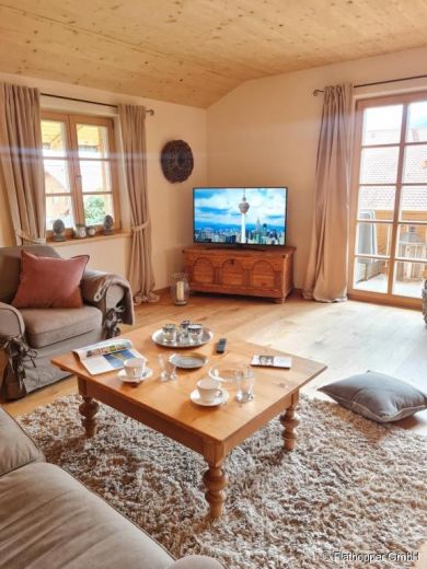 M&ouml;blierte 3,5-Zimmer-Wohnung mit Balkon in Bernau am Chiemsee