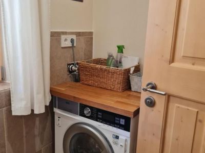 M&ouml;blierte 3,5-Zimmer-Wohnung mit Balkon in Bernau am Chiemsee