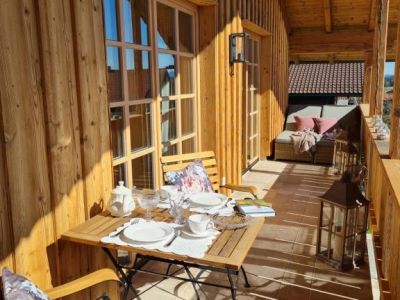 M&ouml;blierte 3,5-Zimmer-Wohnung mit Balkon in Bernau am Chiemsee