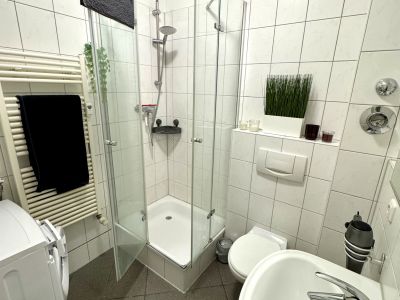 Zwischenmiete M&ouml;blierte 2-Raum Wohnung in Plagwitz (ab Oktober)