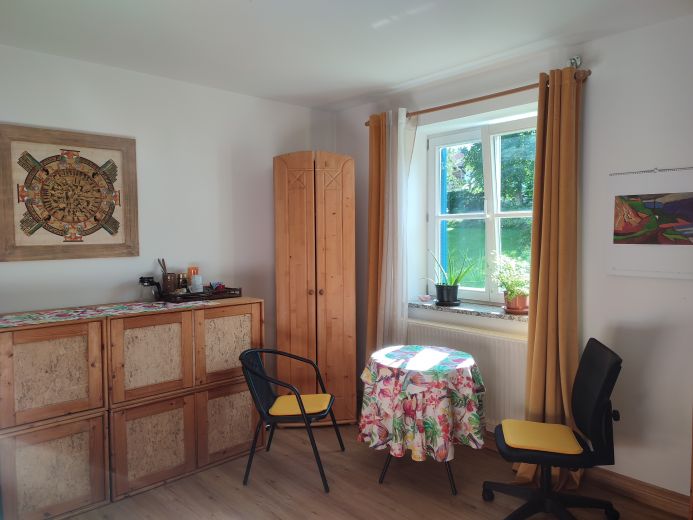 N&auml;he Murnau: Voll ausgestattete 2‑Zimmer‑Wohnung in Bad Kohlgrub, ruhige Lage