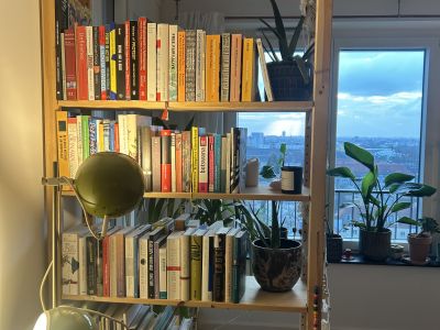 24.9.26 - 28.2.27 // m&ouml;bliert 2-Zimmer-Wohnung N&auml;he hermannstra&szlig;e, 11. Stock mit tollem Blick aufs Tempelhofer Feld