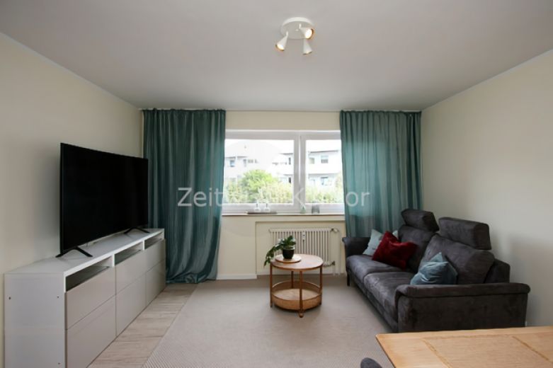 Ankommen & wohlf&uuml;hlen: Neu m&ouml;blierte 3-Zimmer-Wohnung mit Balkon, Stellplatz und Glasfaserinternet