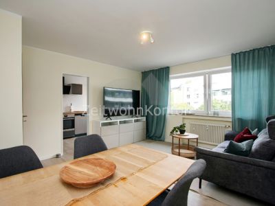 Ankommen & wohlf&uuml;hlen: Neu m&ouml;blierte 3-Zimmer-Wohnung mit Balkon, Stellplatz und Glasfaserinternet