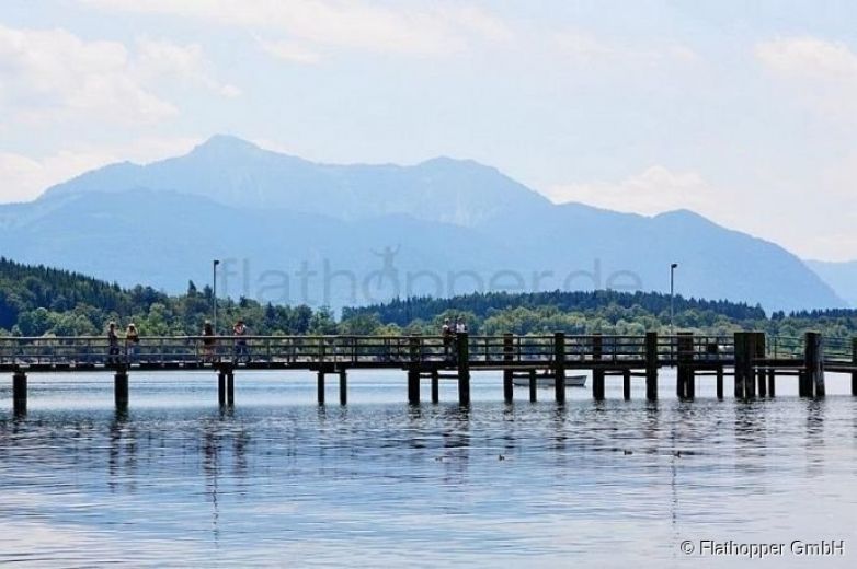 Ruhig gelegene 2-Zimmer-Wohnung mit Balkon in Chieming am Chiemsee