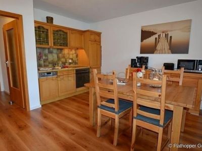 Ruhig gelegene 2-Zimmer-Wohnung mit Balkon in Chieming am Chiemsee
