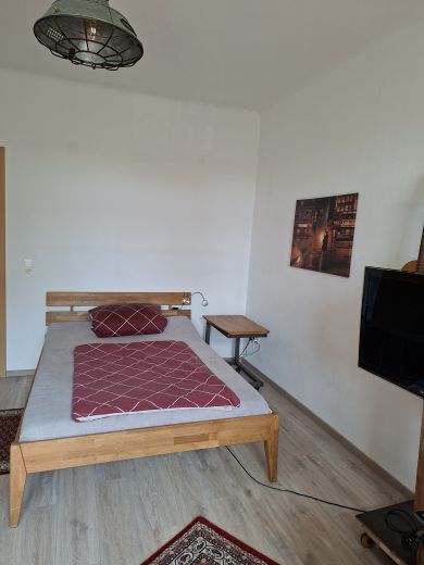 Gro&szlig;z&uuml;giges, m&ouml;bliertes 1 Zimmer Appartement 47m&sup2; zur tempor&auml;ren Untermiete