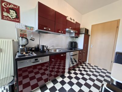 Gro&szlig;z&uuml;giges, m&ouml;bliertes 1 Zimmer Appartement 47m&sup2; zur tempor&auml;ren Untermiete