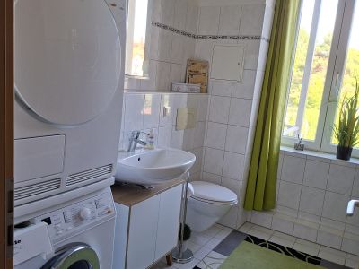 Gro&szlig;z&uuml;giges, m&ouml;bliertes 1 Zimmer Appartement 47m&sup2; zur tempor&auml;ren Untermiete