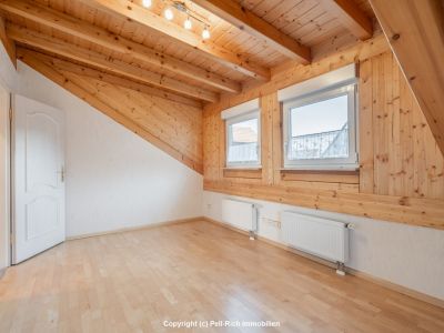 GL&Uuml;CKSDOMIZIL - Hochwertig ausgestattetes Einfamilienhaus mit Garten & Garage in Marxzell-Pfaffenrot