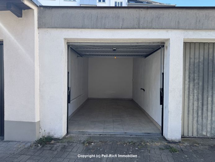 ZENTRAL: Einzelgarage in der Bruchsaler Innenstadt zum Verkauf