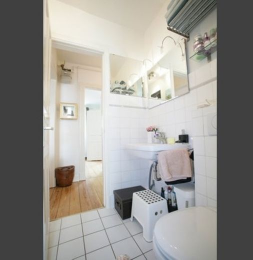 Wohnen auf Zeit - supersch&ouml;ne 3 Zi Altbauwohnung mit Balkon in HH Eimsb&uuml;ttel
