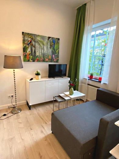 Sehr sch&ouml;n eingerichtetes 1-Zimmer Apartment in der Stadtmitte