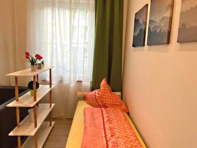Sehr sch&ouml;n eingerichtetes 1-Zimmer Apartment in der Stadtmitte