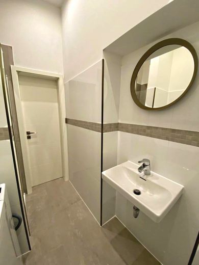 Sehr sch&ouml;n eingerichtetes 1-Zimmer Apartment in der Stadtmitte