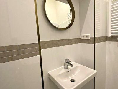 Sehr sch&ouml;n eingerichtetes 1-Zimmer Apartment in der Stadtmitte