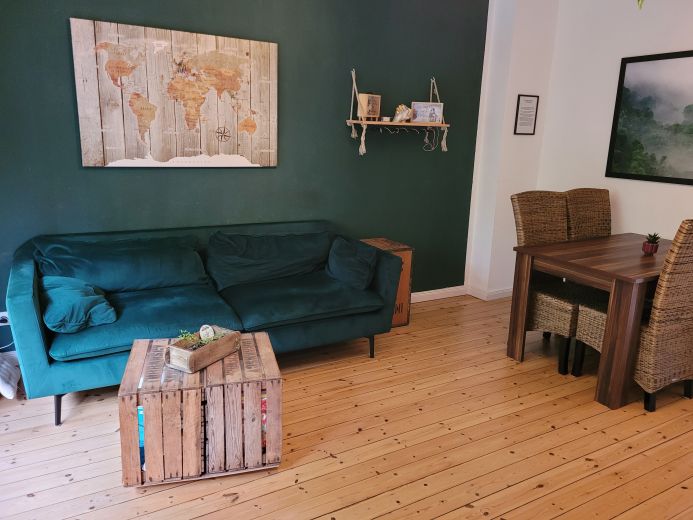 Helle m&ouml;blierte Wohnung im Gr&uuml;nen in Barmbek zur Zwischenmiete