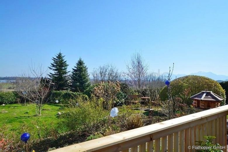 Helle Wohnung mit Garten in Rimsting am Chiemsee