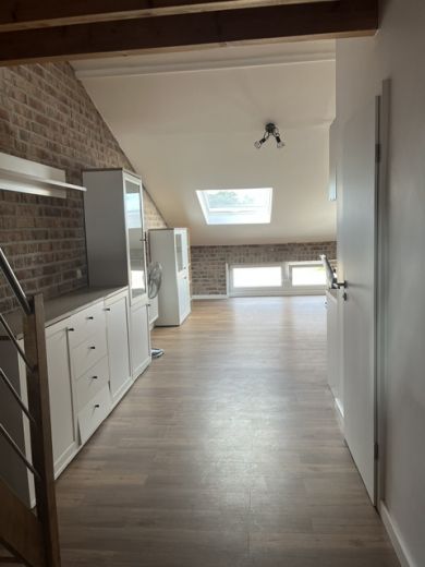 1 Zimmer m&ouml;bliert im Gr&uuml;nen (Pferdehof)