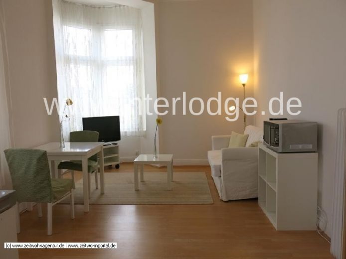 INTERLODGE Siegburg: Modern m&ouml;blierte und komplett ausgestattete sch&ouml;ne Altbauwohnung.