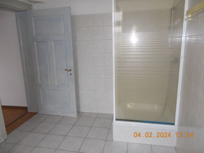 3-Raum-Wohnung mit Einbauk&uuml;che in Altd&ouml;bern zu vermieten