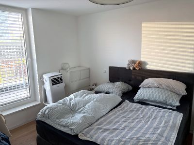 M&ouml;blierte 3-Zi-Penthouse Wohnung im Ostend, Terrasse, EZB-Blick, 01.01.&ndash;28.02.2027