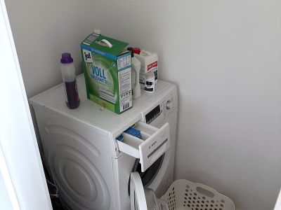 M&ouml;blierte 3-Zi-Penthouse Wohnung im Ostend, Terrasse, EZB-Blick, 01.01.&ndash;28.02.2027