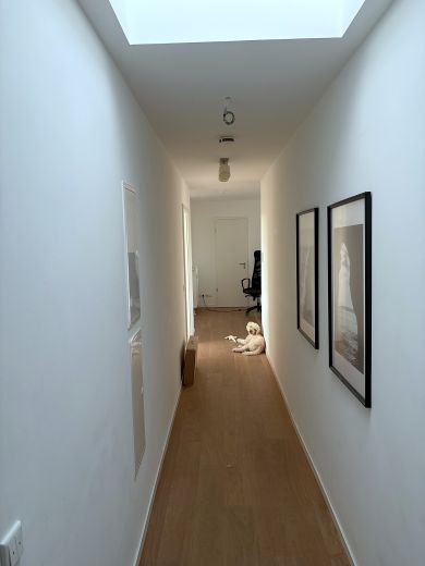 M&ouml;blierte 3-Zi-Penthouse Wohnung im Ostend, Terrasse, EZB-Blick, 01.01.&ndash;28.02.2027