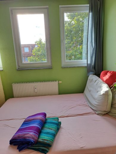 Vollm&ouml;blierte 3-Zi.-Wohnung mit Balkon in L&uuml;neburg &ndash; auf Zeit