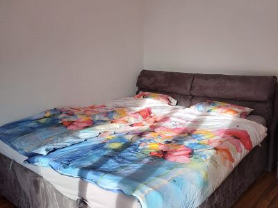 Vollm&ouml;blierte 3-Zi.-Wohnung mit Balkon in L&uuml;neburg &ndash; auf Zeit