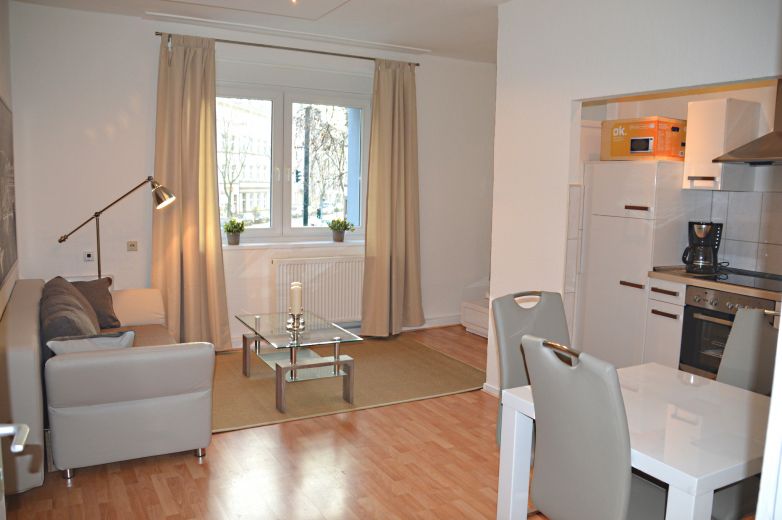 Unterbilk: moderne und helle 2-Zimmer Wohnung