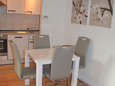 Unterbilk: moderne und helle 2-Zimmer Wohnung