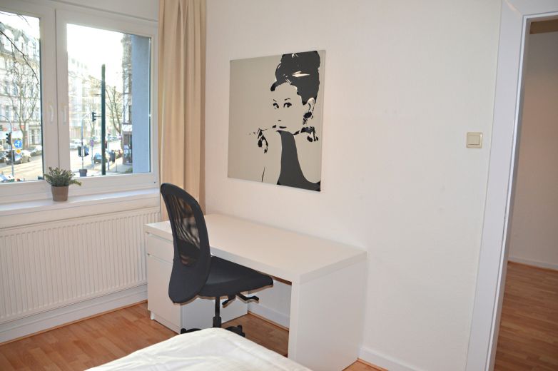 Unterbilk: moderne und helle 2-Zimmer Wohnung