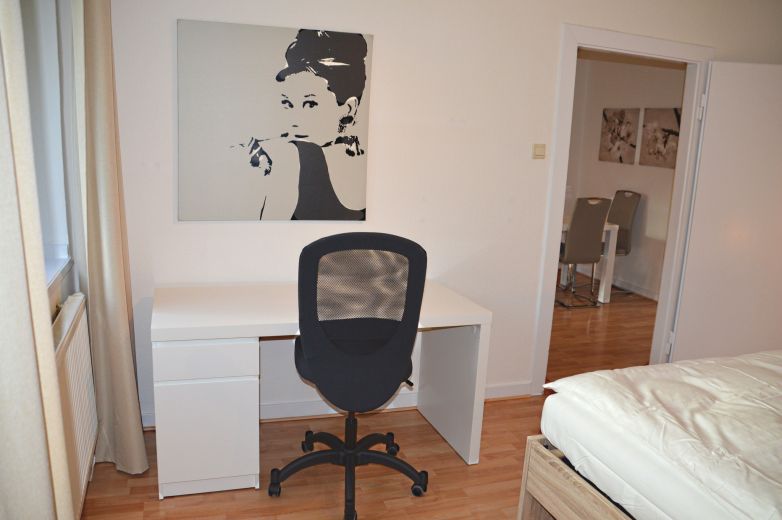 Unterbilk: moderne und helle 2-Zimmer Wohnung