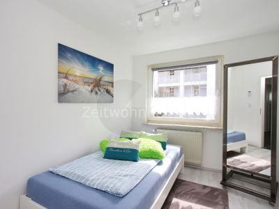 Hochwertig modern m&ouml;blierte 3 Raum-Wohnung mit aktivem WLAN und Balkon